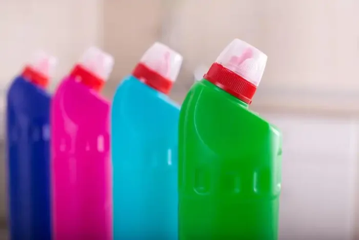 How to Spot Hidden Toxins in Your Home: A Room-by-Room Guide 2 Kitchen Danger Zones: From Cookware to Cleaners